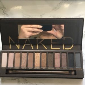 Urban Decay Naked palette (**SOLD)